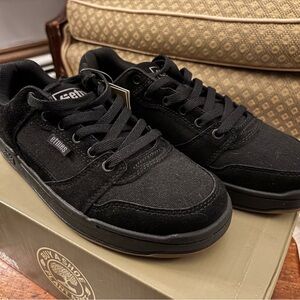 Etnies Men's Pipeline Skate Sneakers size 7.5